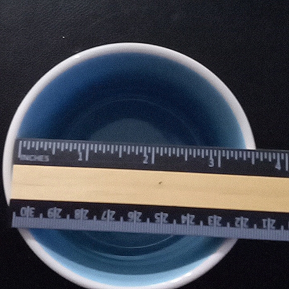 DISNEY AND STARBUCKS "YOU ARE HERE" COLLECTION MUG - Picture 8 of 9